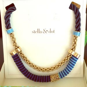 Gorgeous blue Stella & Dot Necklace!